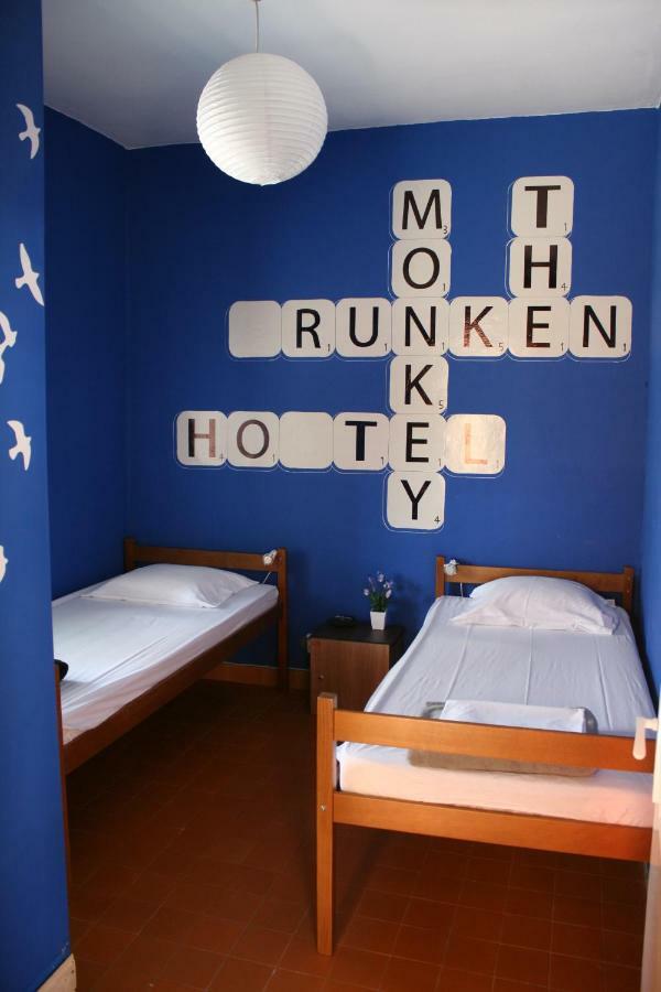 The Mellow Monkey Hostel Zadar Extérieur photo