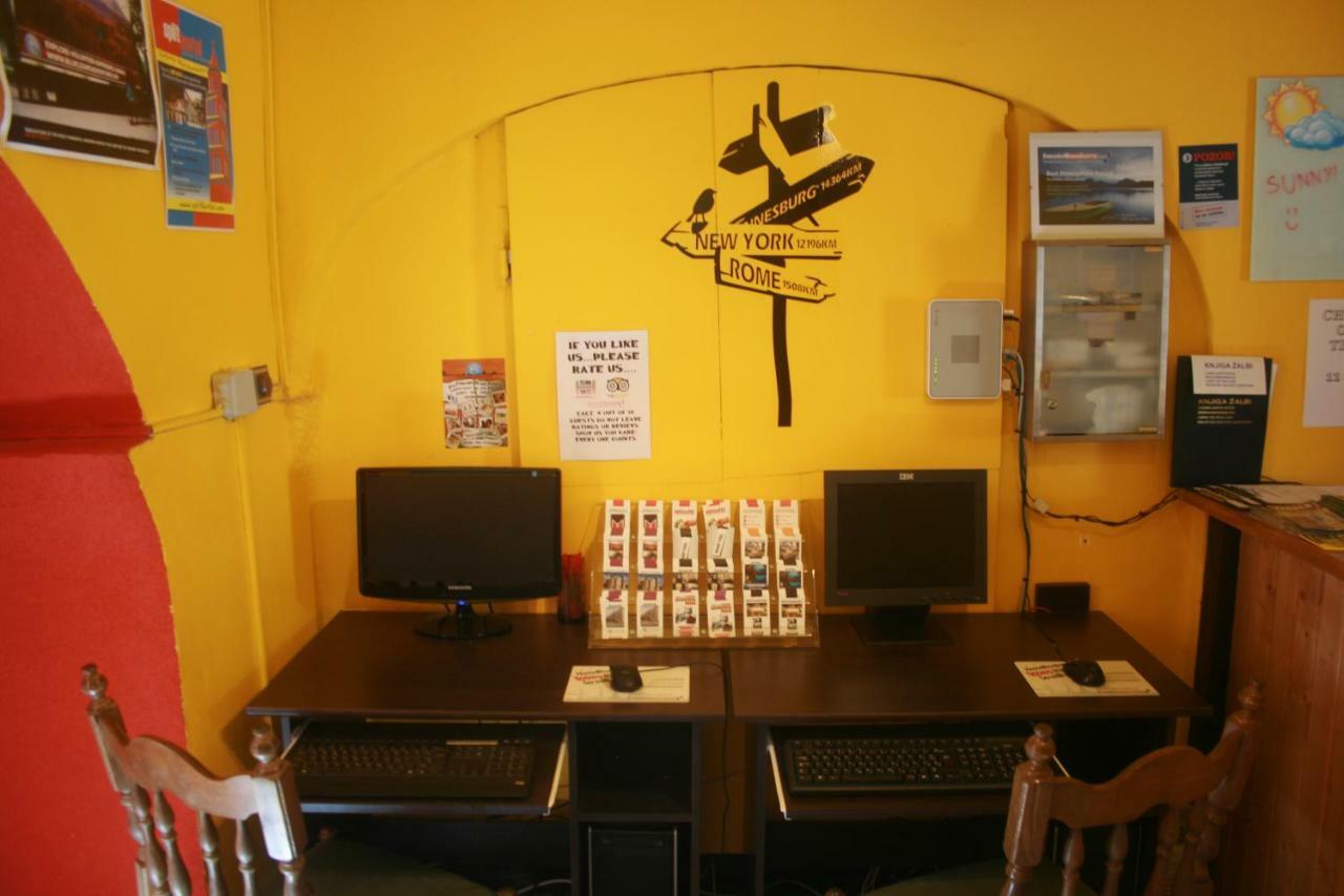 The Mellow Monkey Hostel Zadar Extérieur photo